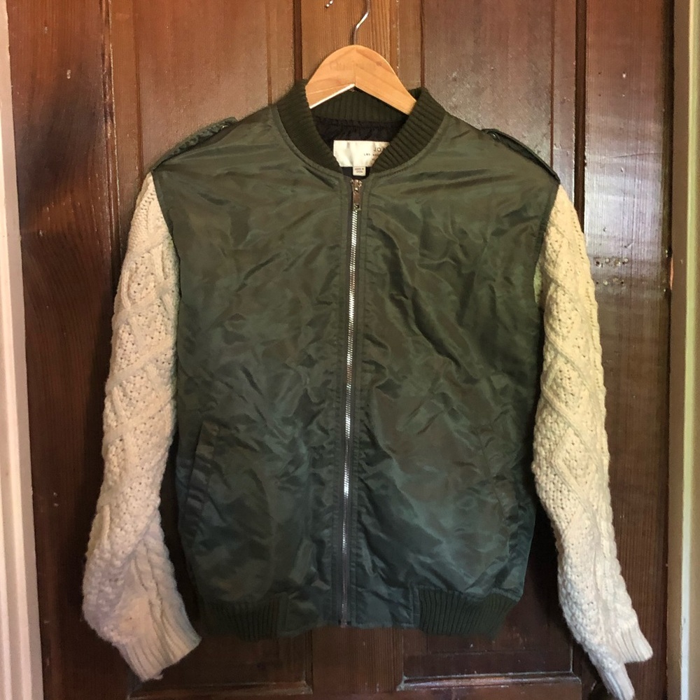 Olive green bomber jacket with ivory knit sleeves!